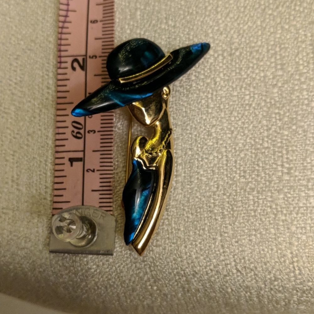 Vintage Park Lane brooch